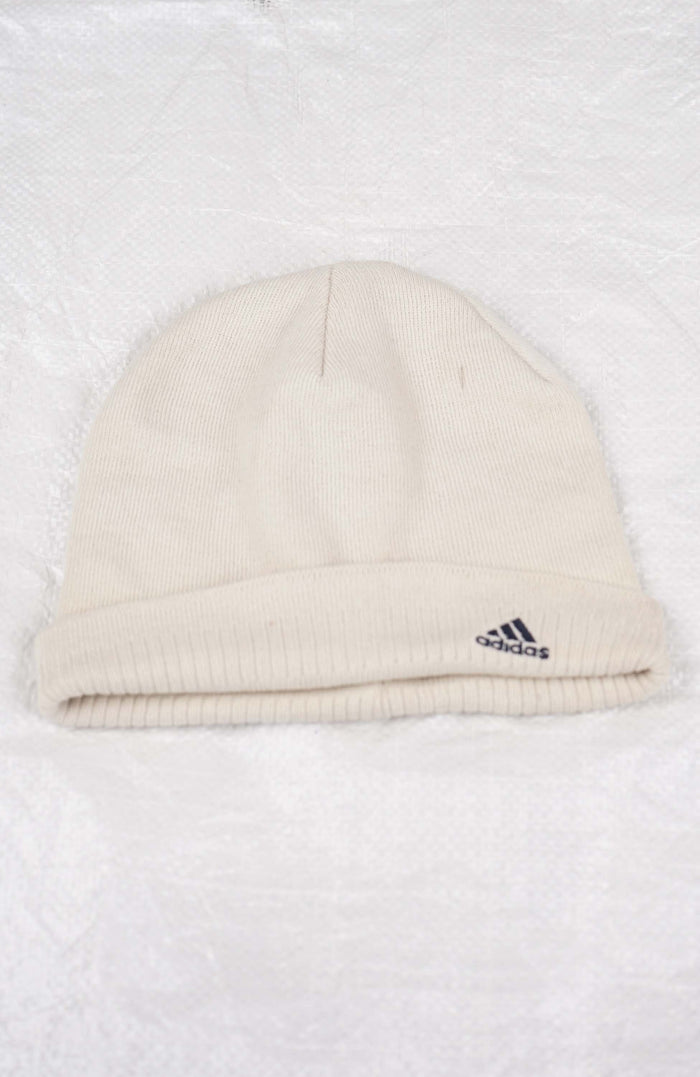 VINTAGE ADIDAS BEANIE