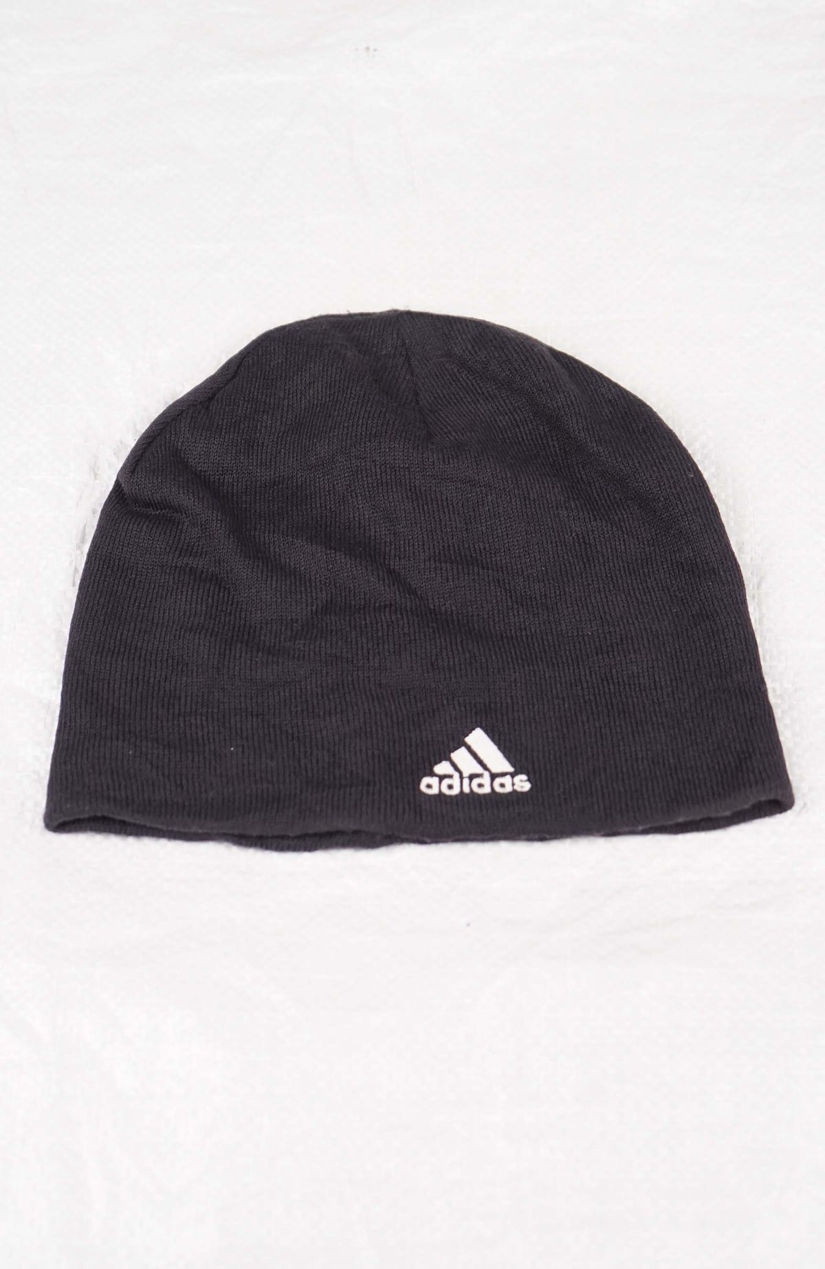 VINTAGE ADIDAS BEANIE