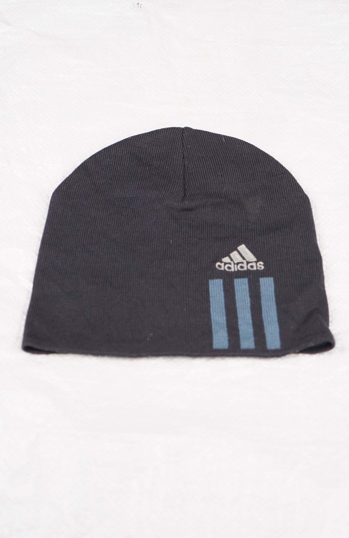 VINTAGE ADIDAS BEANIE