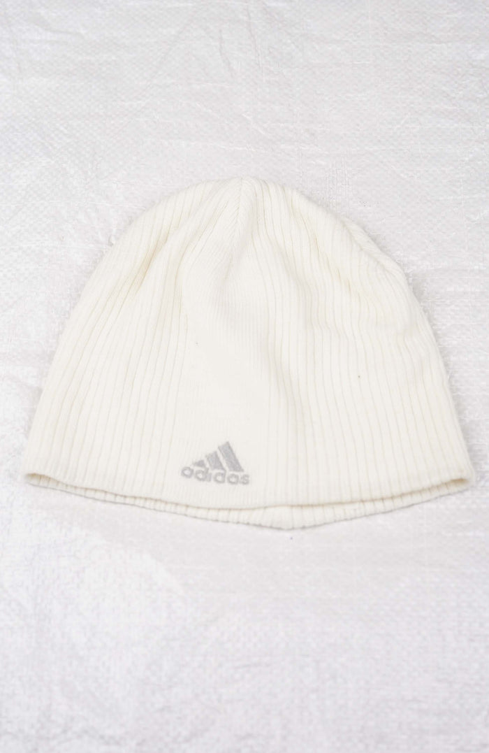 VINTAGE ADIDAS BEANIE