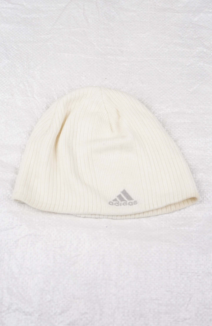VINTAGE ADIDAS BEANIE