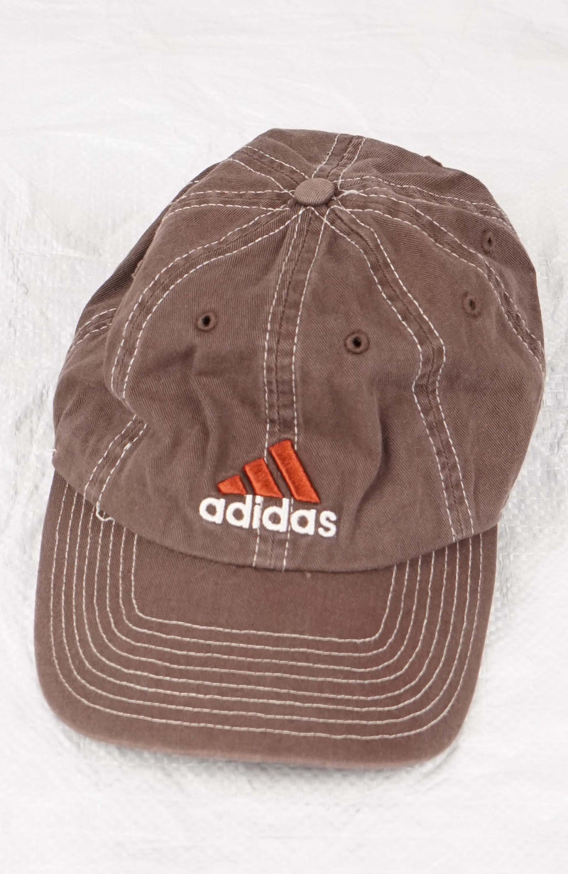 VINTAGE ADIDAS HAT