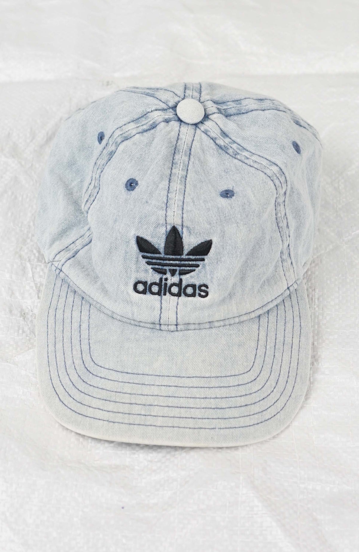 VINTAGE ADIDAS HAT