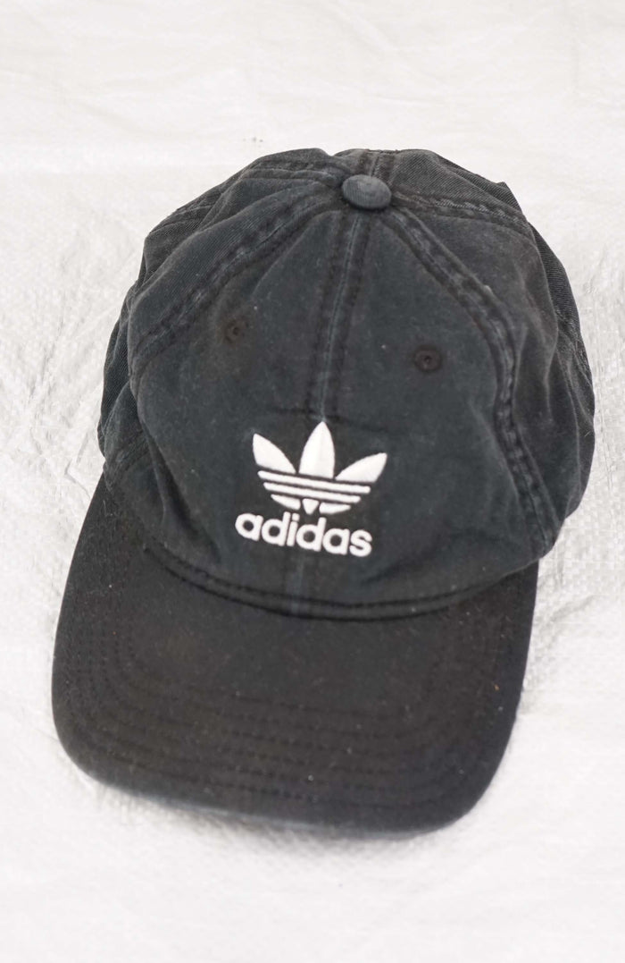 VINTAGE ADIDAS HAT