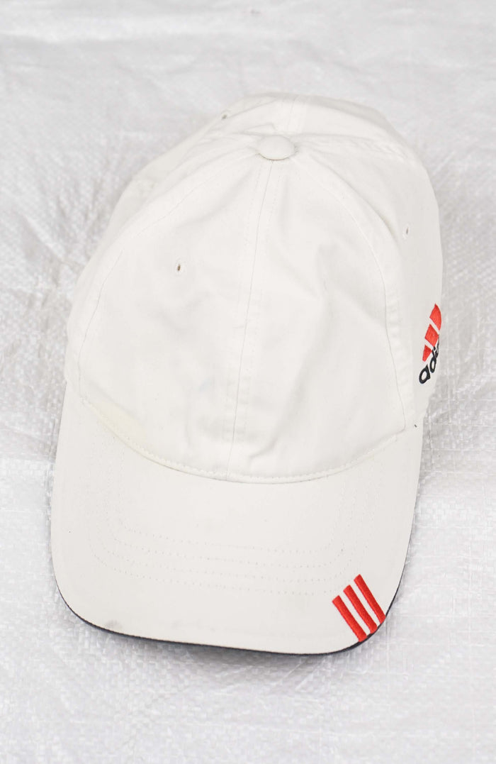 VINTAGE ADIDAS HAT