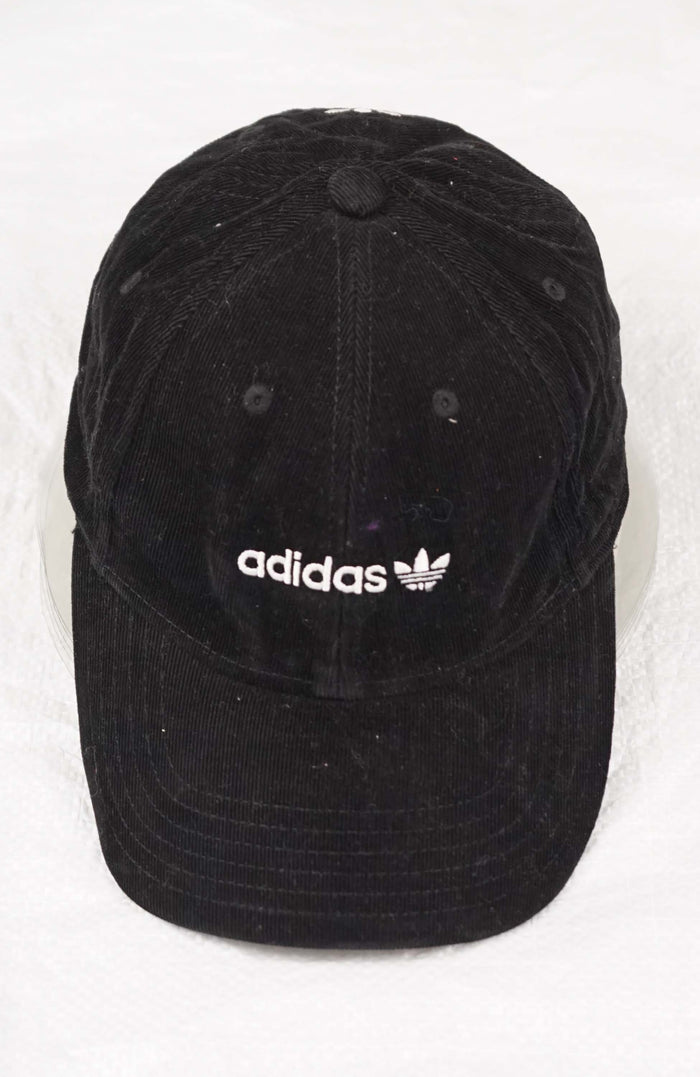 VINTAGE ADIDAS HAT