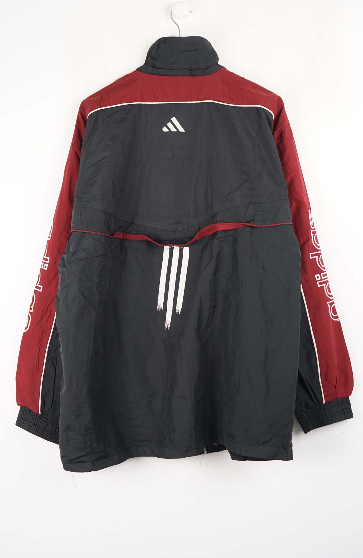 VINTAGE ADIDAS WINDBREAKER (XXL)