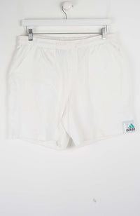 VINTAGE ADIDAS SHORTS W32