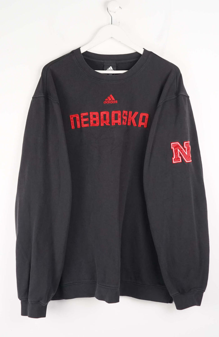 VINTAGE ADIDAS NEBRASKA COLLEGE SWEATER (XXL)