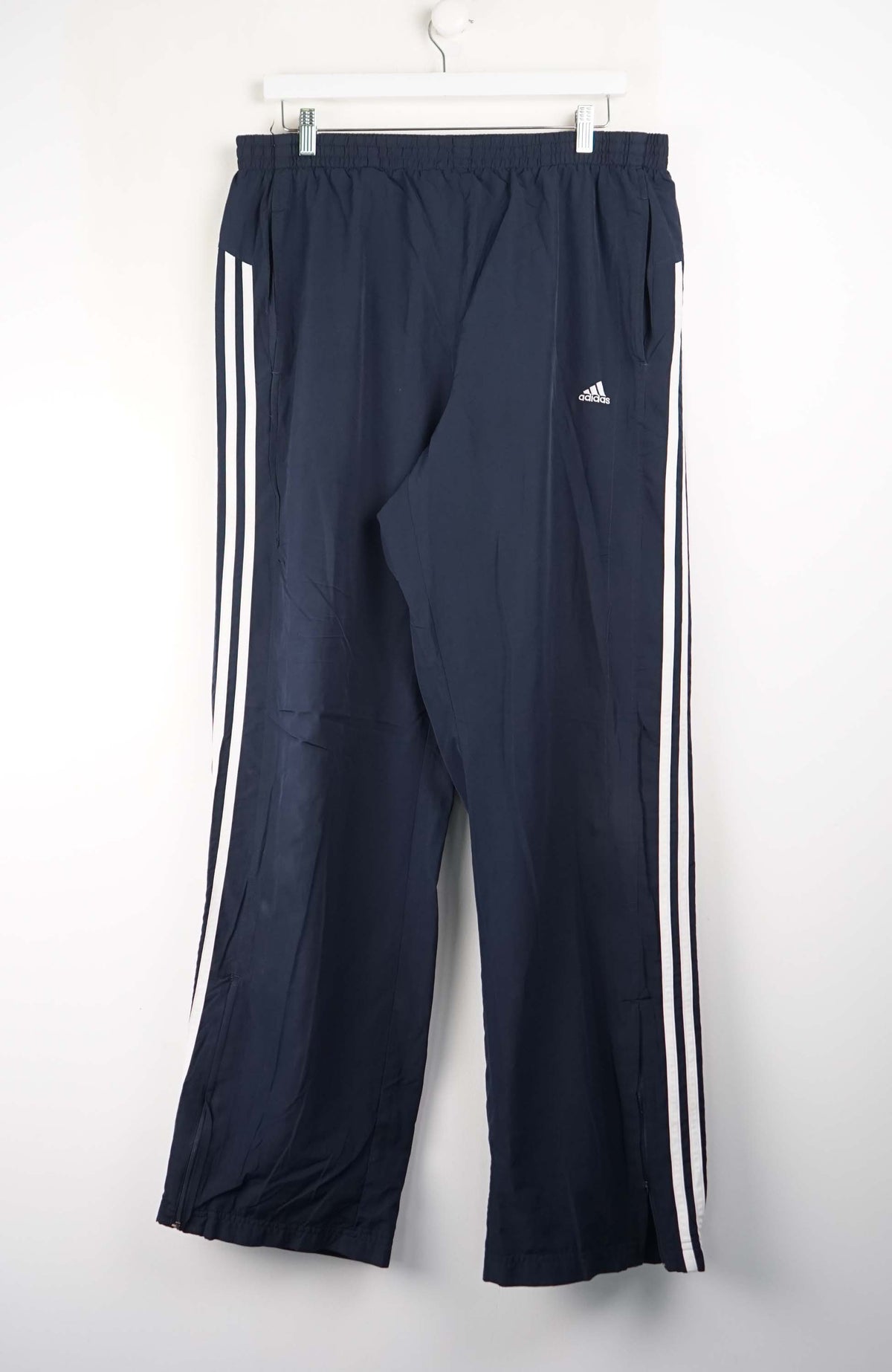 VINTAGE ADIDAS TRACK PANTS (L)
