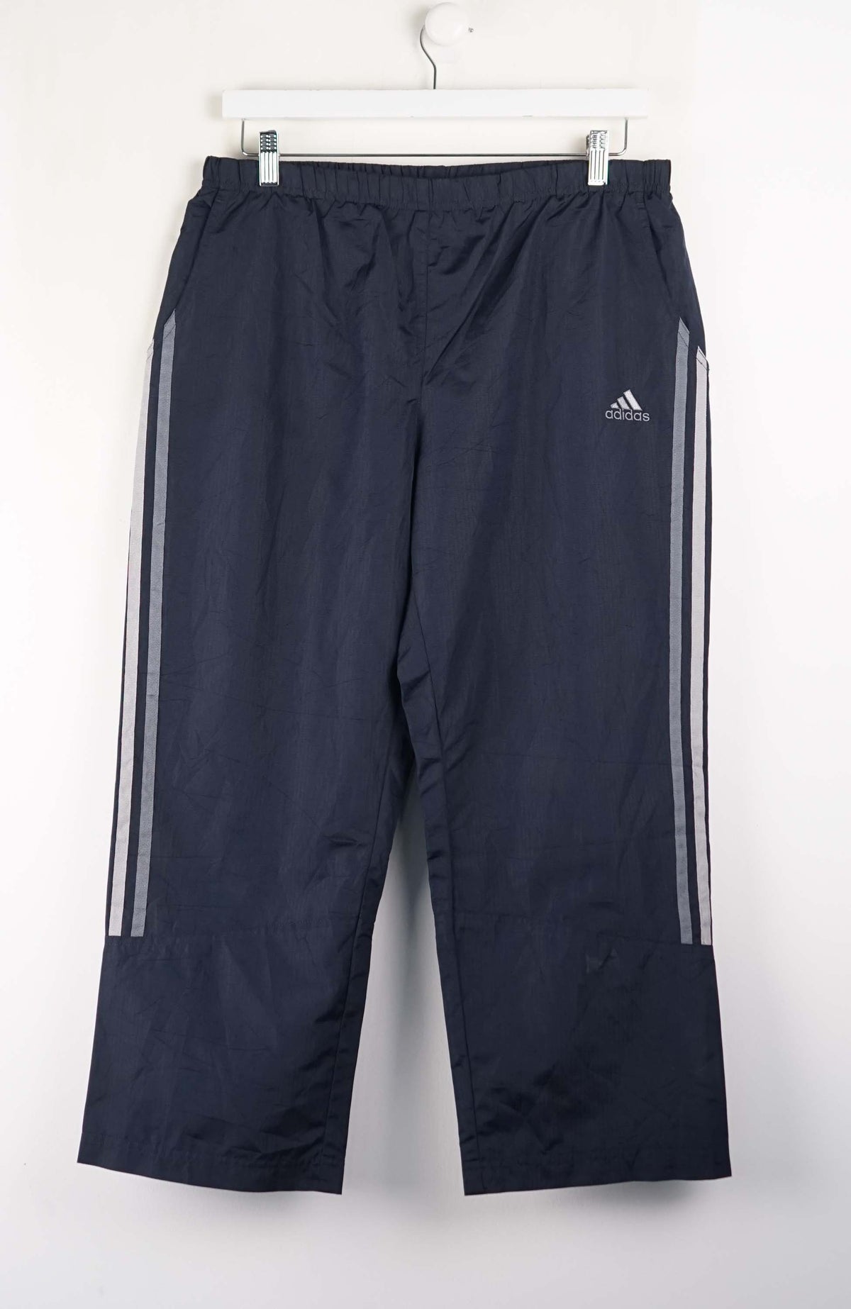 VINTAGE ADIDAS 3/4 TRACK PANTS (L)