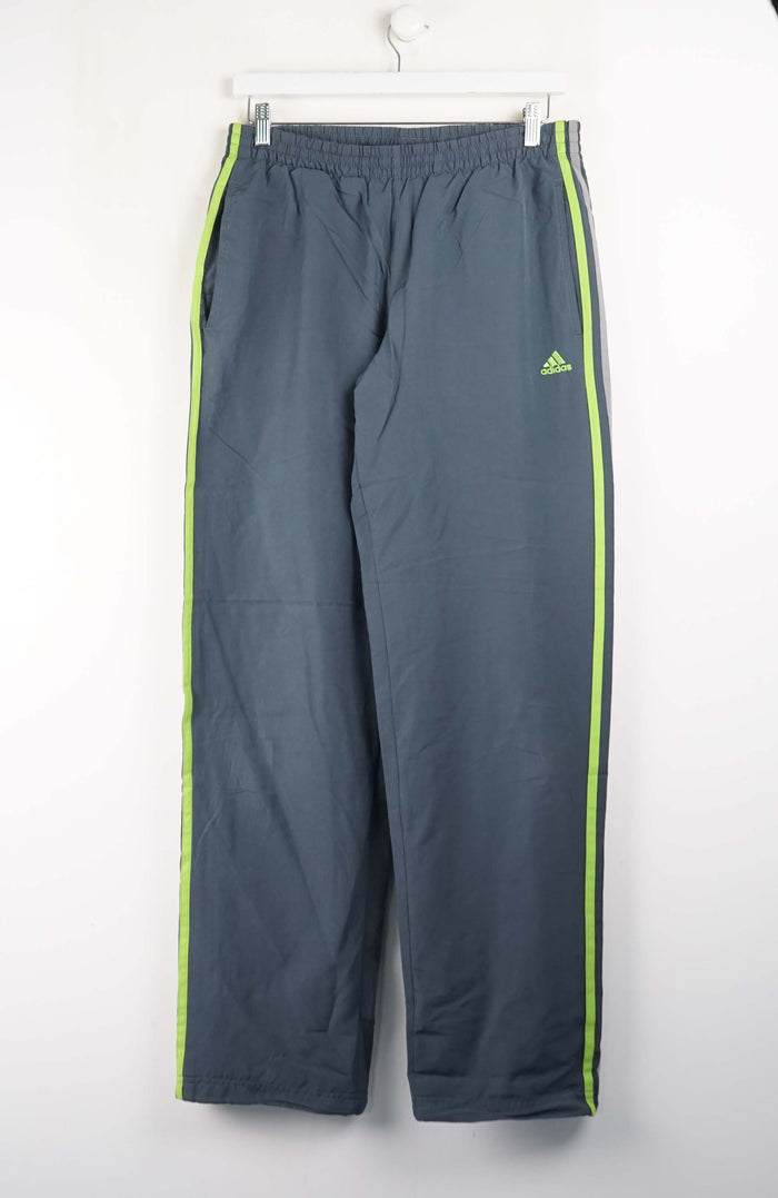 VINTAGE ADIDAS TRACK PANTS (M)
