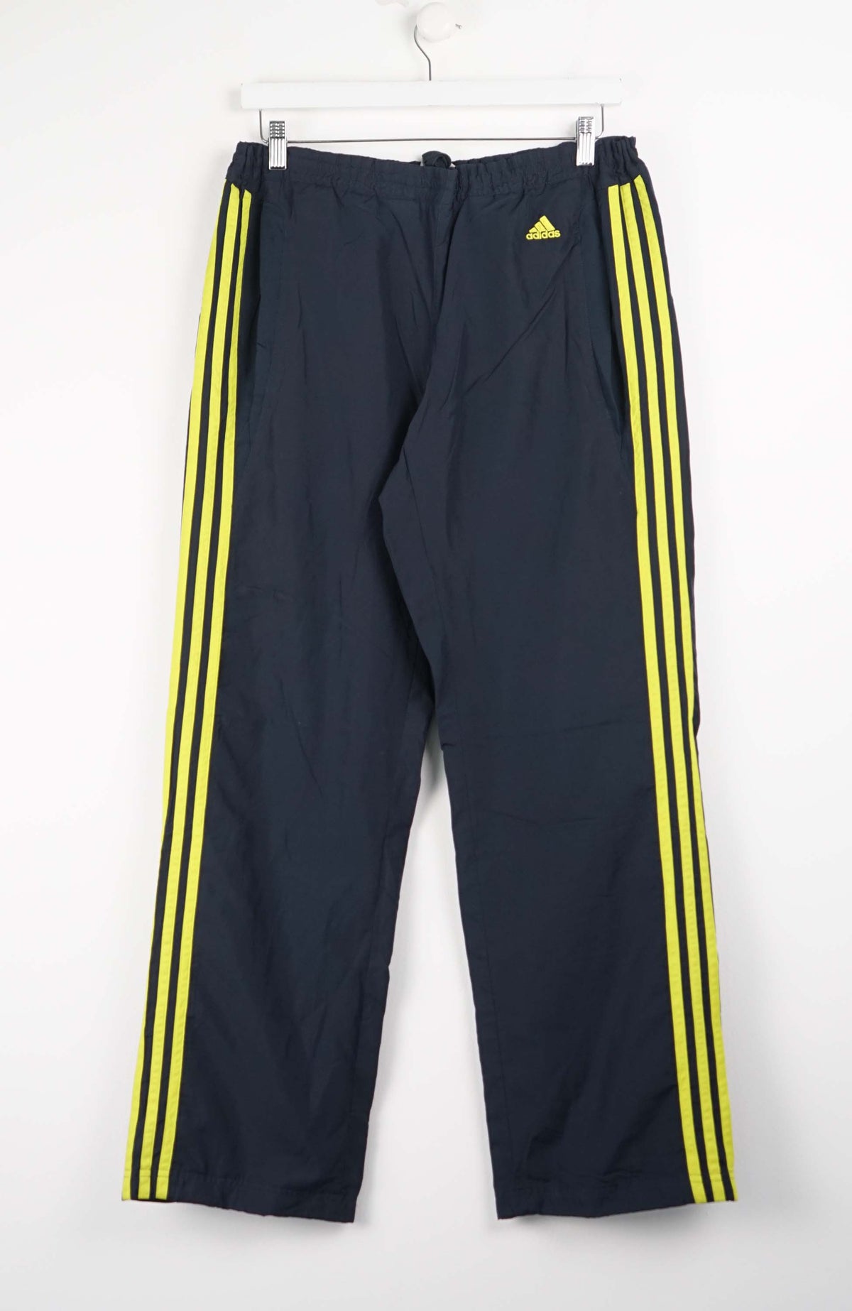 VINTAGE ADIDAS TRACK PANTS (M)