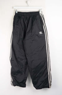 VINTAGE ADIDAS TRACKPANTS (XXS)