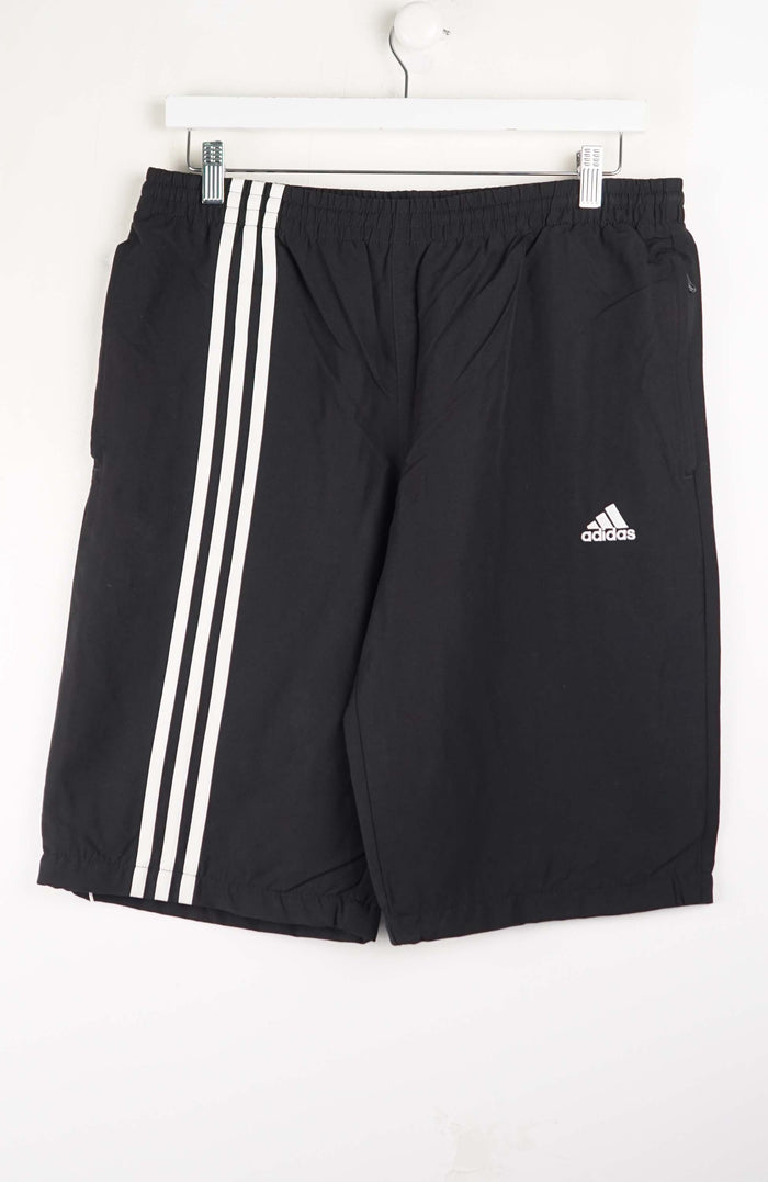 VINTAGE ADIDAS TRACK PANT SHORTS (L)