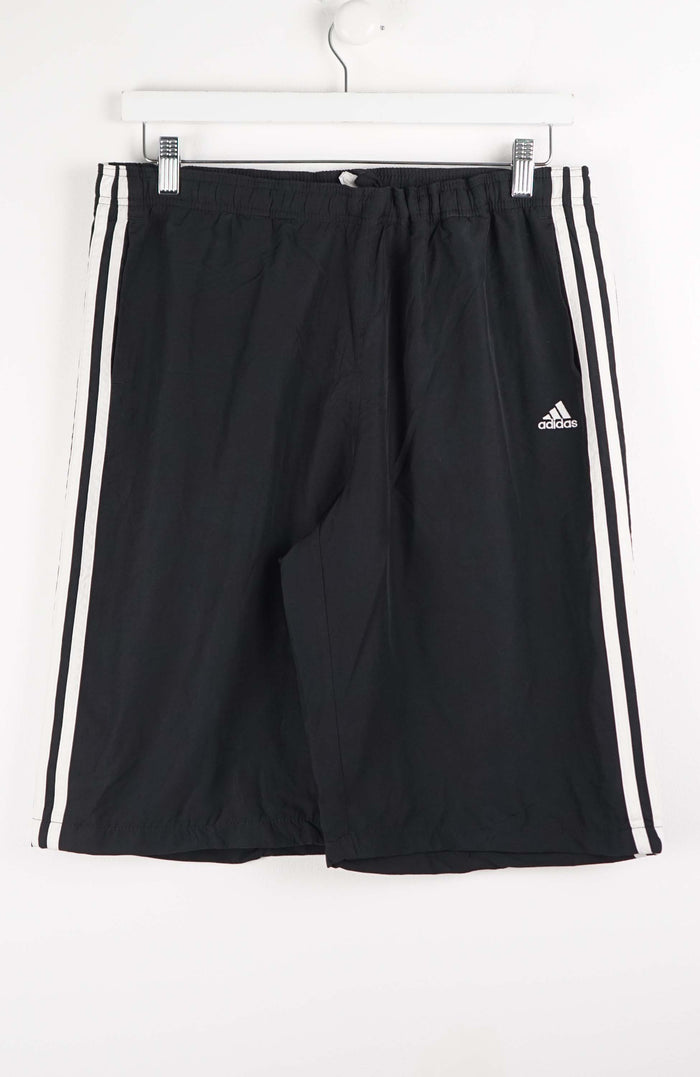 VINTAGE ADIDAS TRACK PANT SHORTS (L)