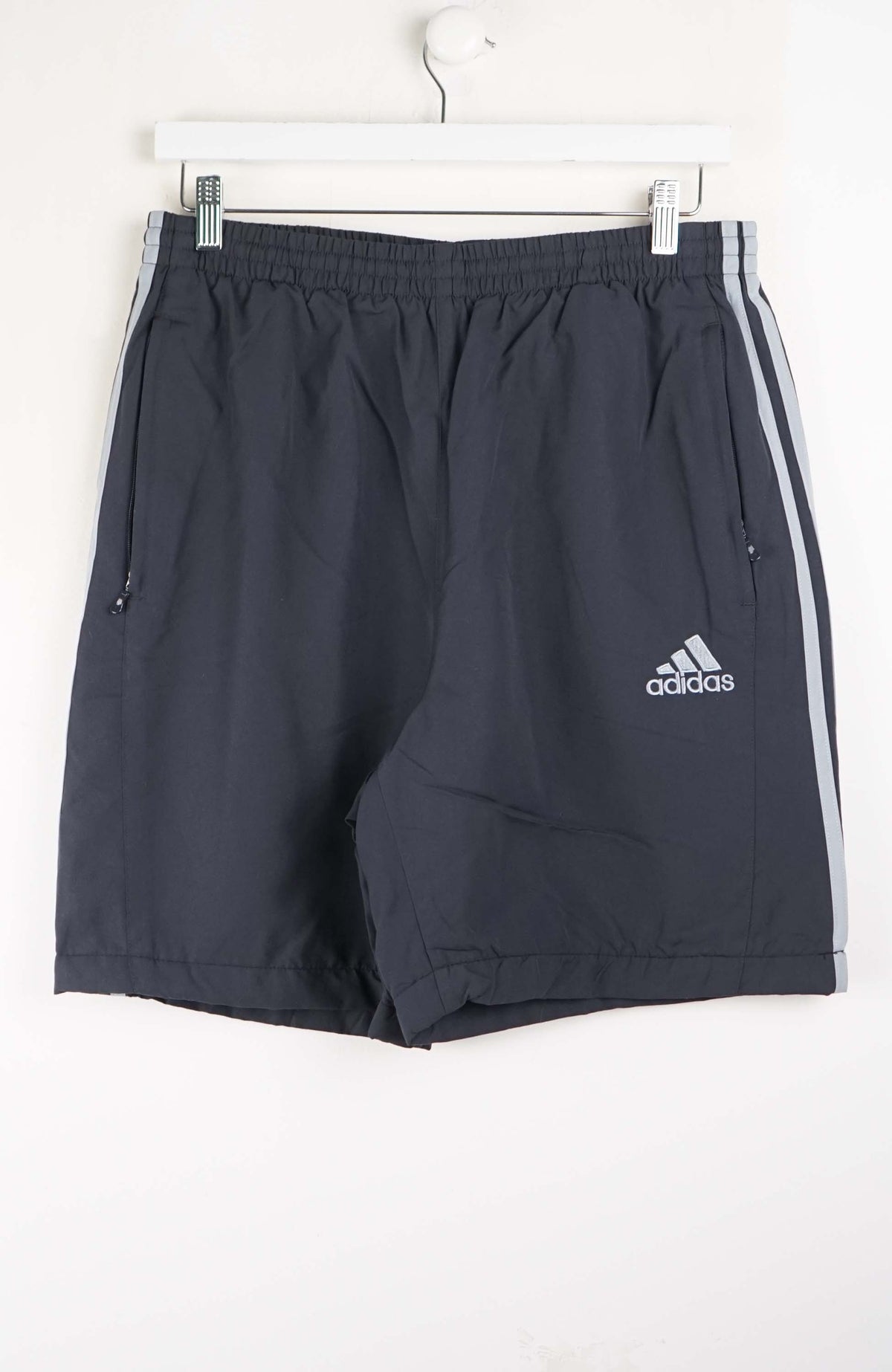 VINTAGE ADIDAS TRACK PANT SHORTS (M)