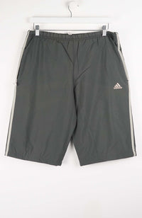 VINTAGE ADIDAS TRACK PANT SHORTS (M)