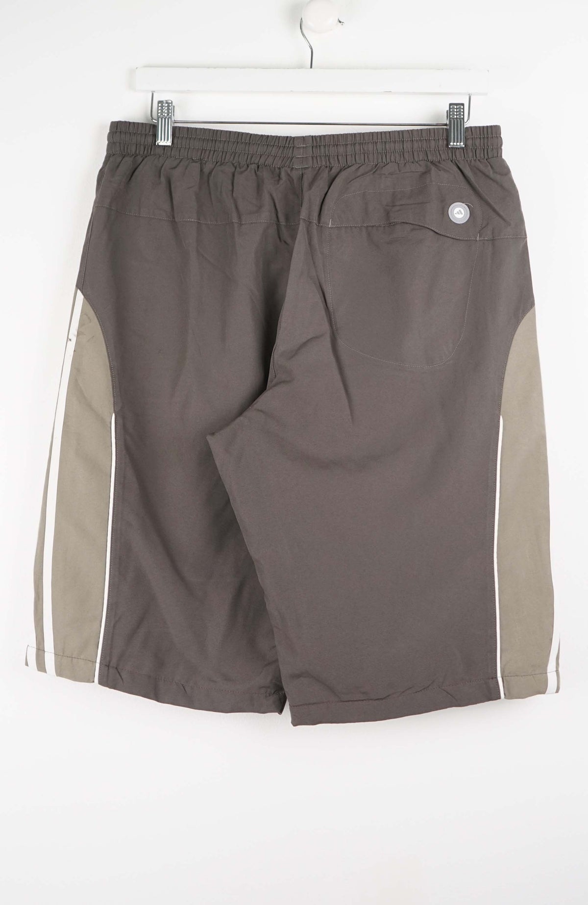 VINTAGE ADIDAS TRACK PANT SHORTS (M)