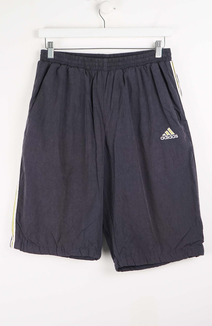 VINTAGE ADIDAS TRACK PANT SHORTS (M)