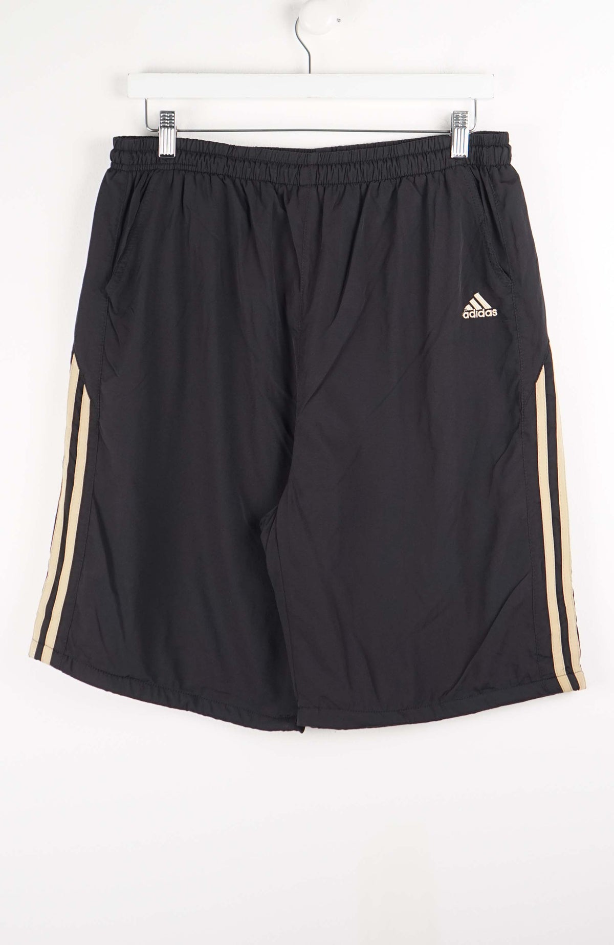 VINTAGE ADIDAS TRACK PANT SHORTS (M)