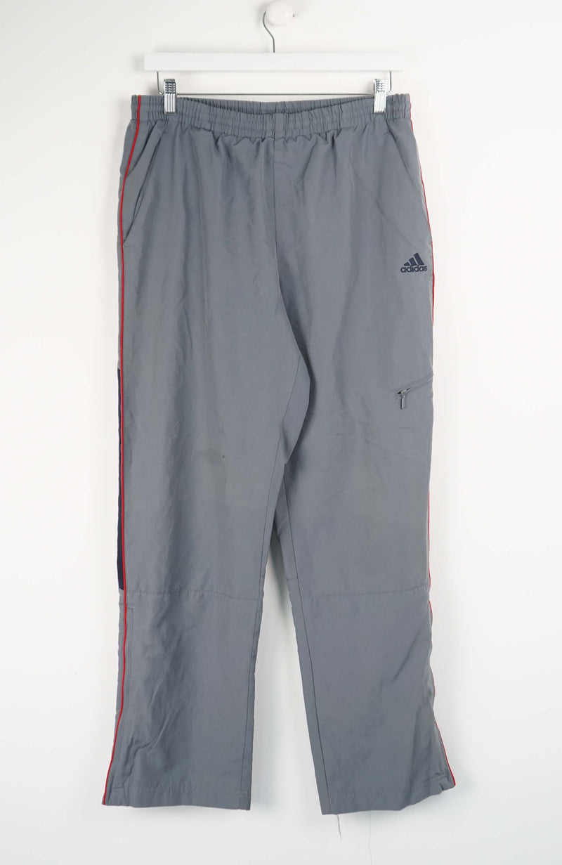 VINTAGE ADIDAS TRACK PANTS (L)