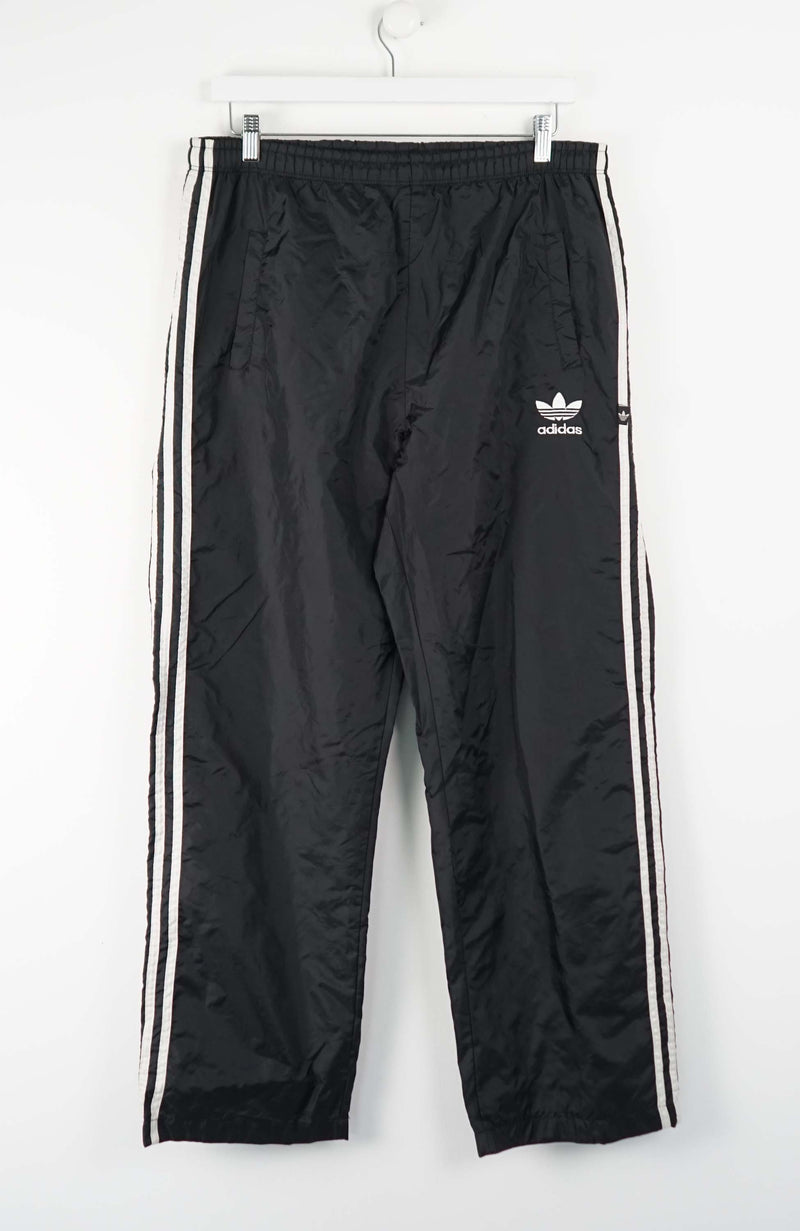 VINTAGE ADIDAS TRACK PANTS (L)