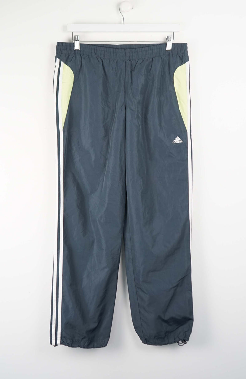 VINTAGE ADIDAS TRACK PANTS (L)