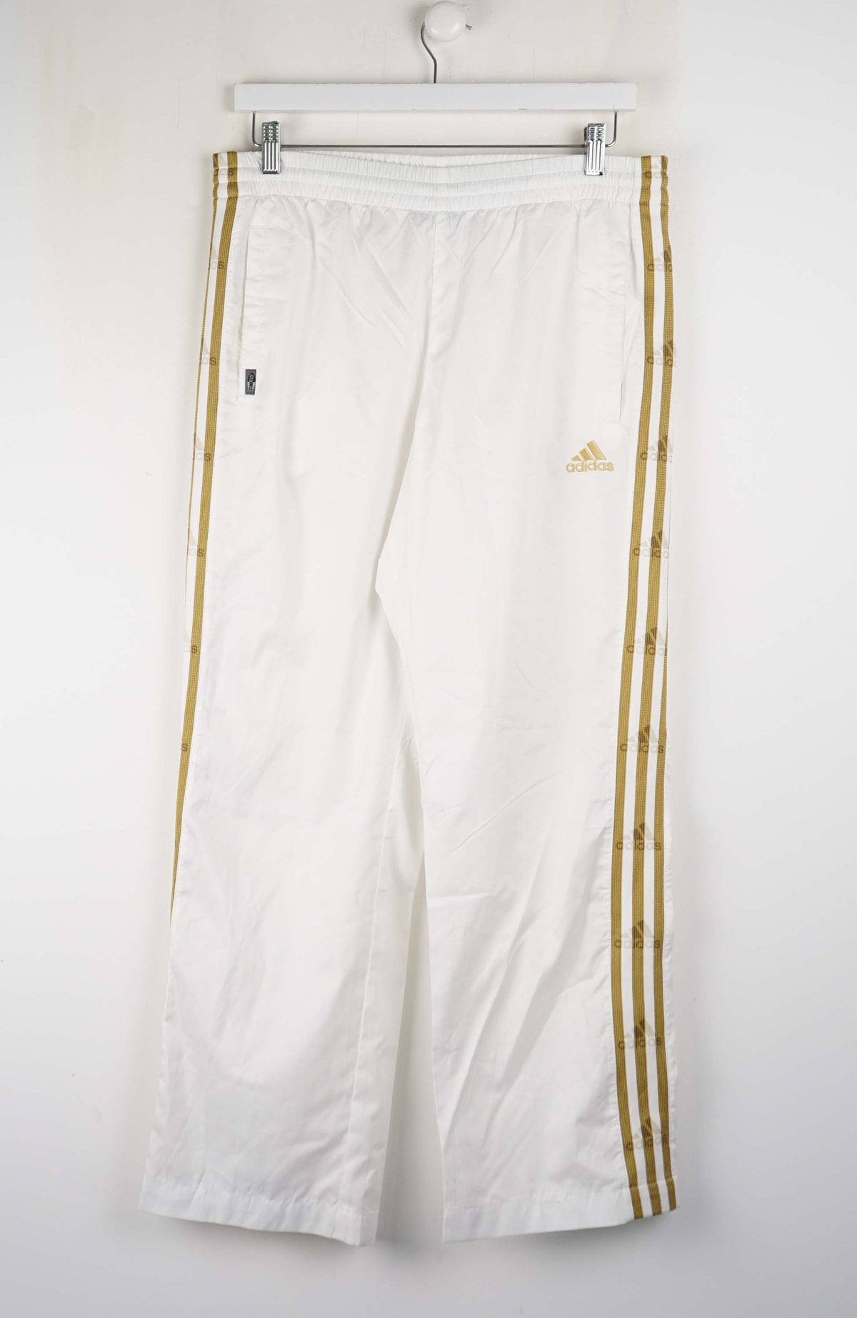 VINTAGE ADIDAS TRACK PANTS (L)