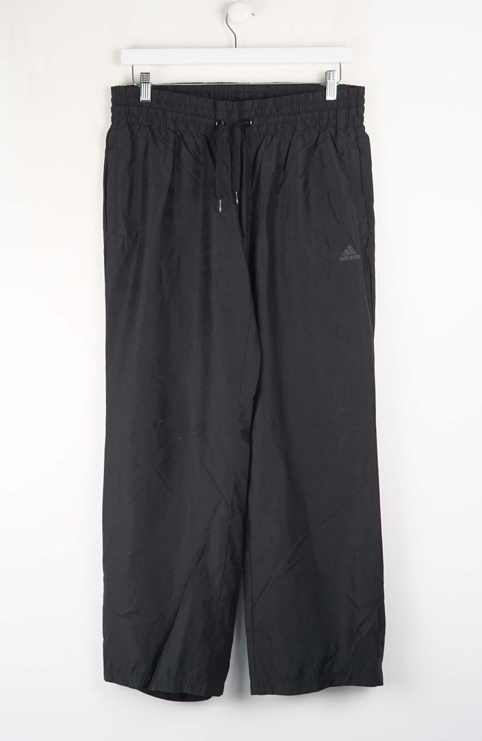 VINTAGE ADIDAS TRACK PANTS (L)