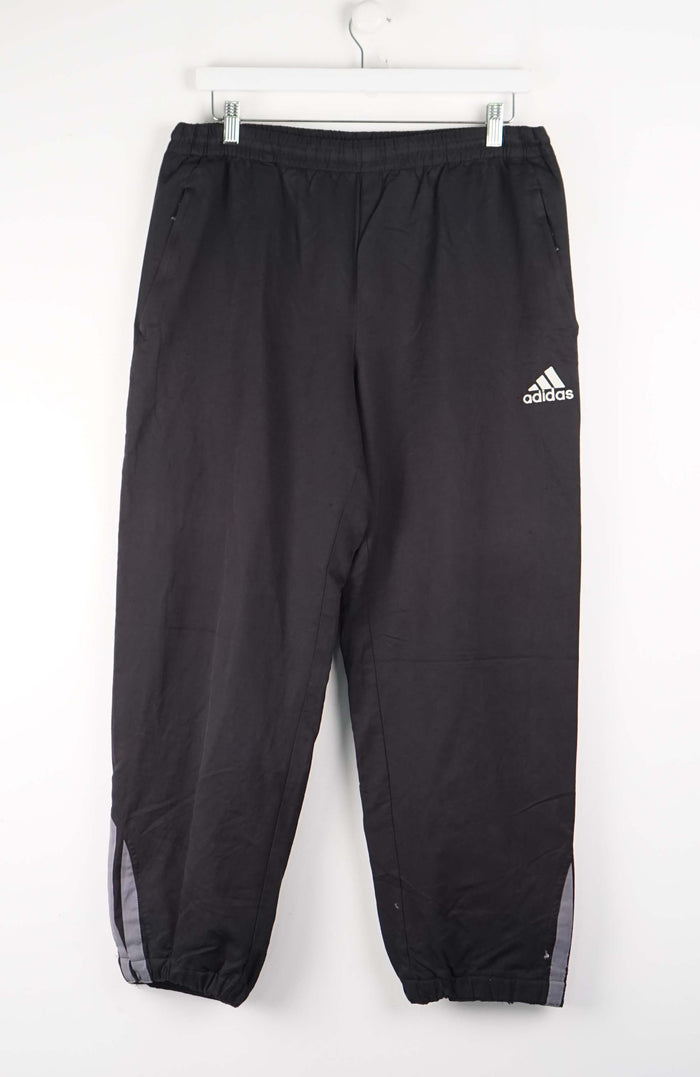 VINTAGE ADIDAS TRACK PANTS (M)