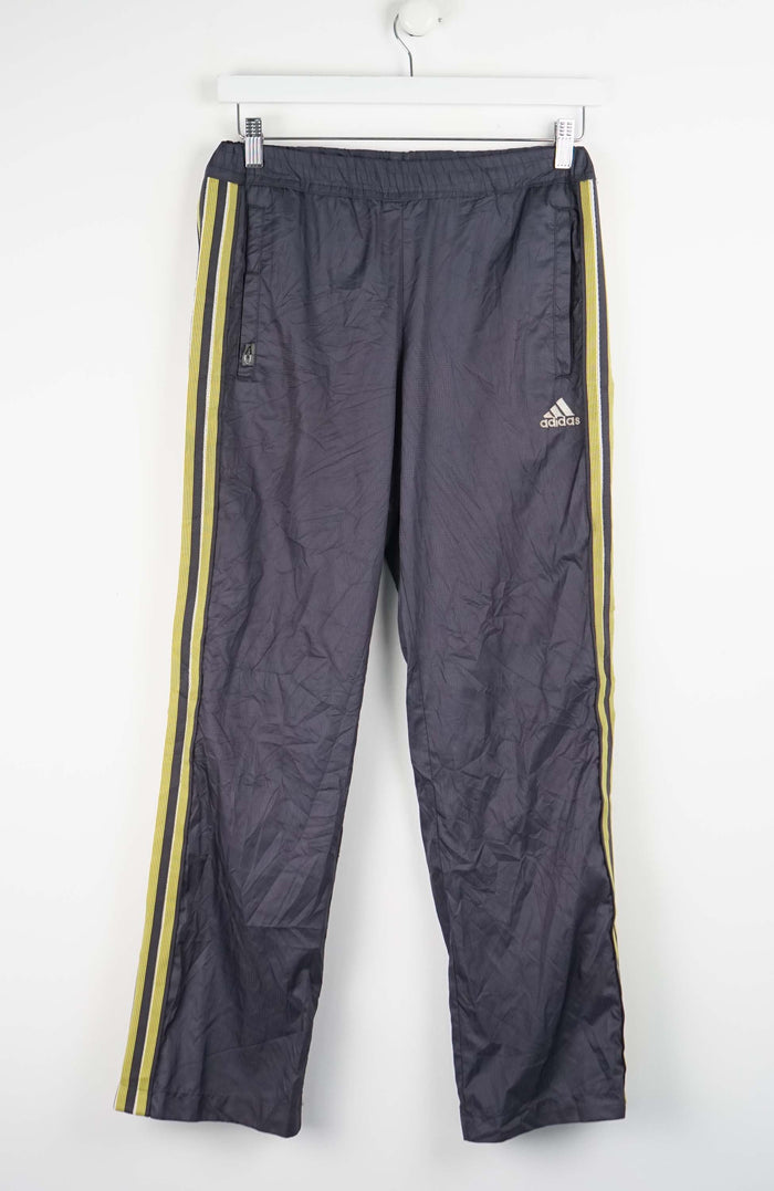 VINTAGE ADIDAS TRACK PANTS (S)