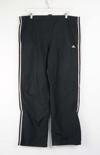 VINTAGE ADIDAS TRACK PANTS (XXXL)