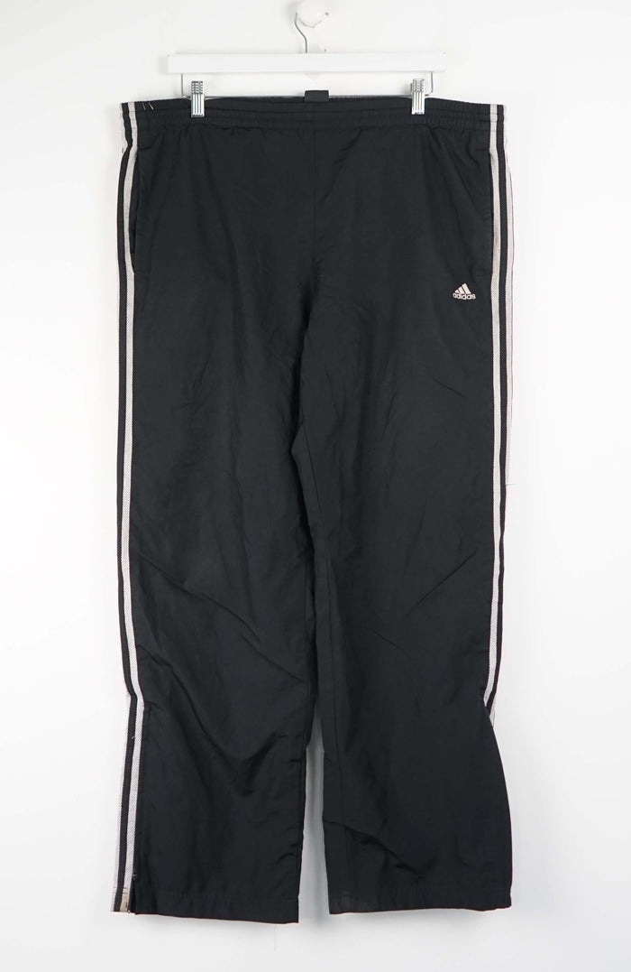 VINTAGE ADIDAS TRACK PANTS (XXXL)