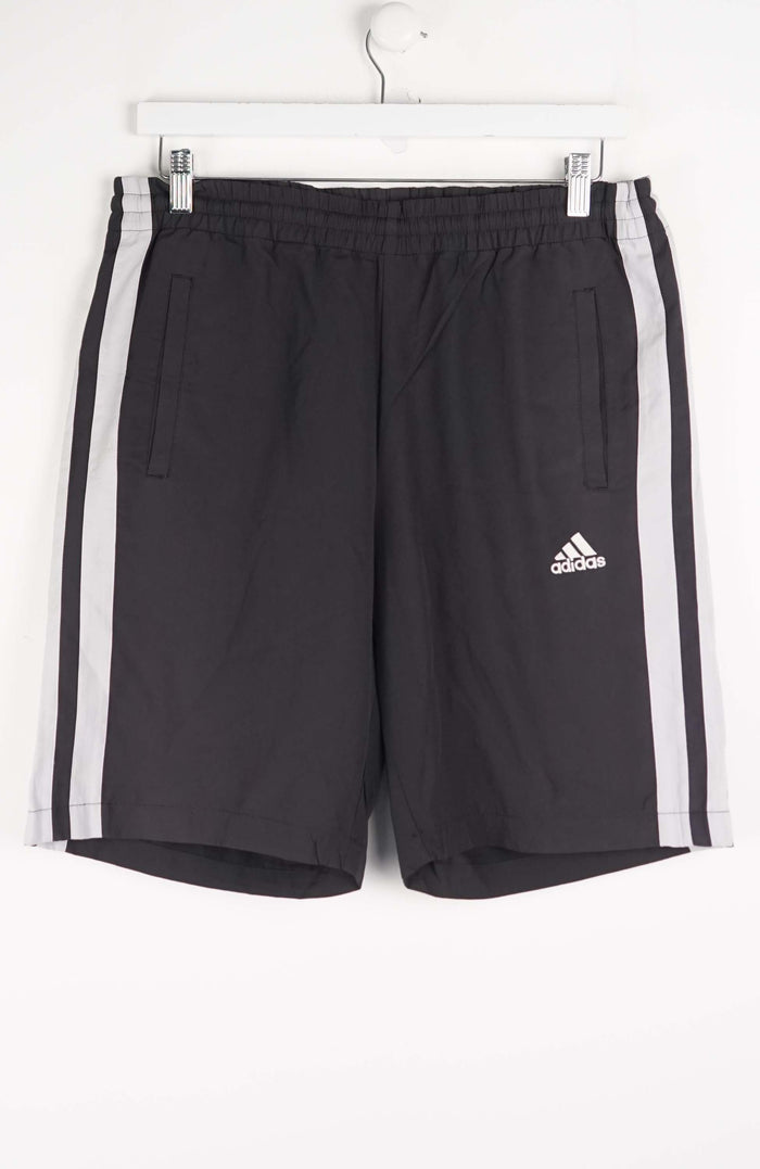 VINTAGE ADIDAS TRACK PANT SHORTS (M)