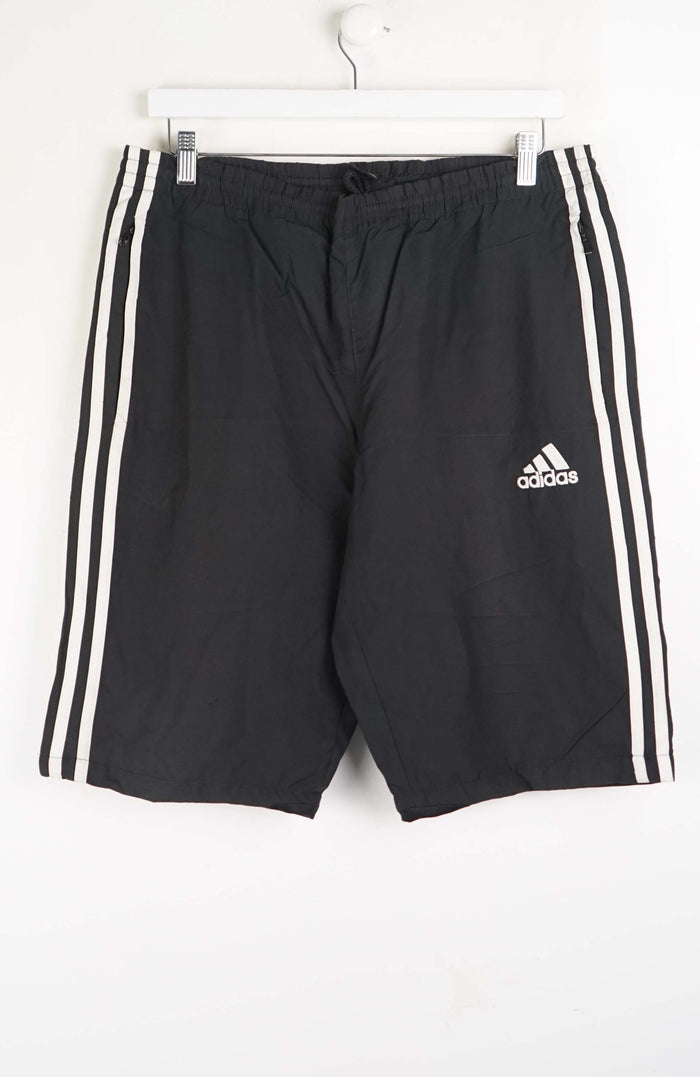 VINTAGE ADIDAS TRACK PANT SHORTS (M)