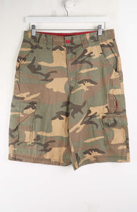 VINTAGE AIRWAIK CAMO CARGO SHORTS W32