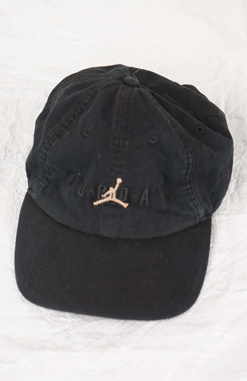 VINTAGE AIR JORDAN HAT