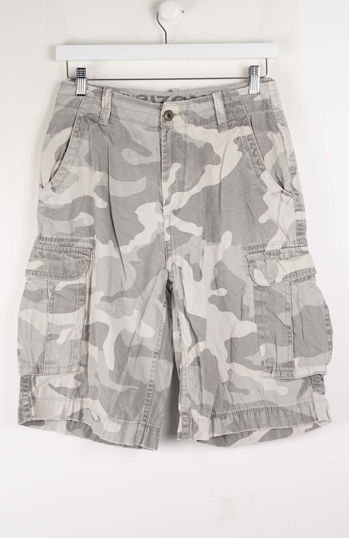 VINTAGE CAMO CARGO SHORTS W29
