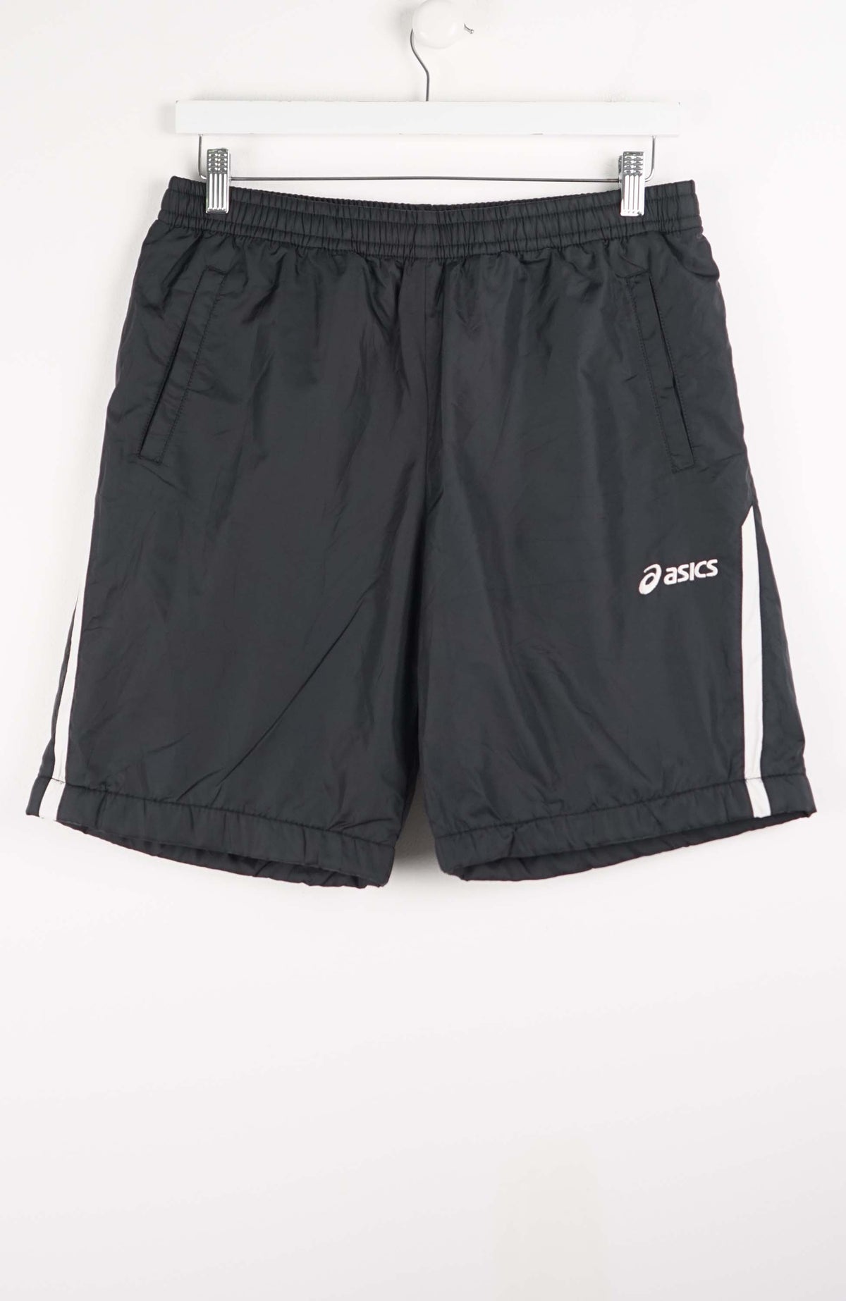 VINTAGE ASICS TRACK PANT SHORTS (M)