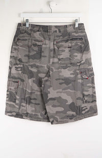 VINTAGE CAMO CARGO SHORTS W32