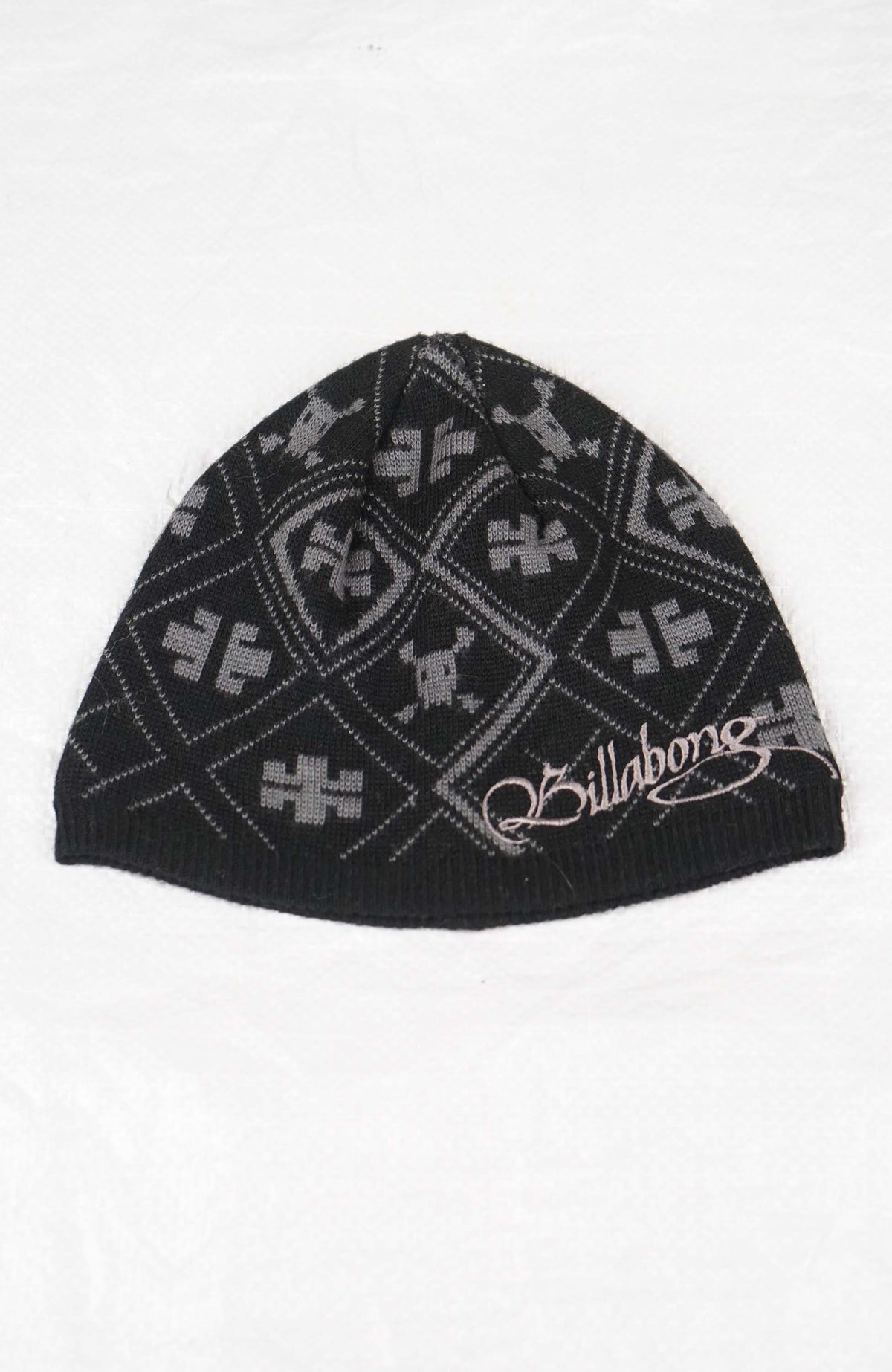 VINTAGE BILLABONG SKULL BEANIE