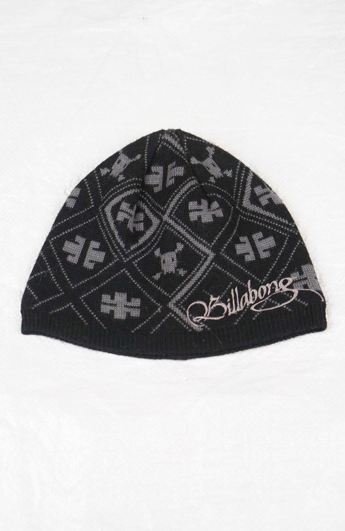 VINTAGE BILLABONG SKULL BEANIE