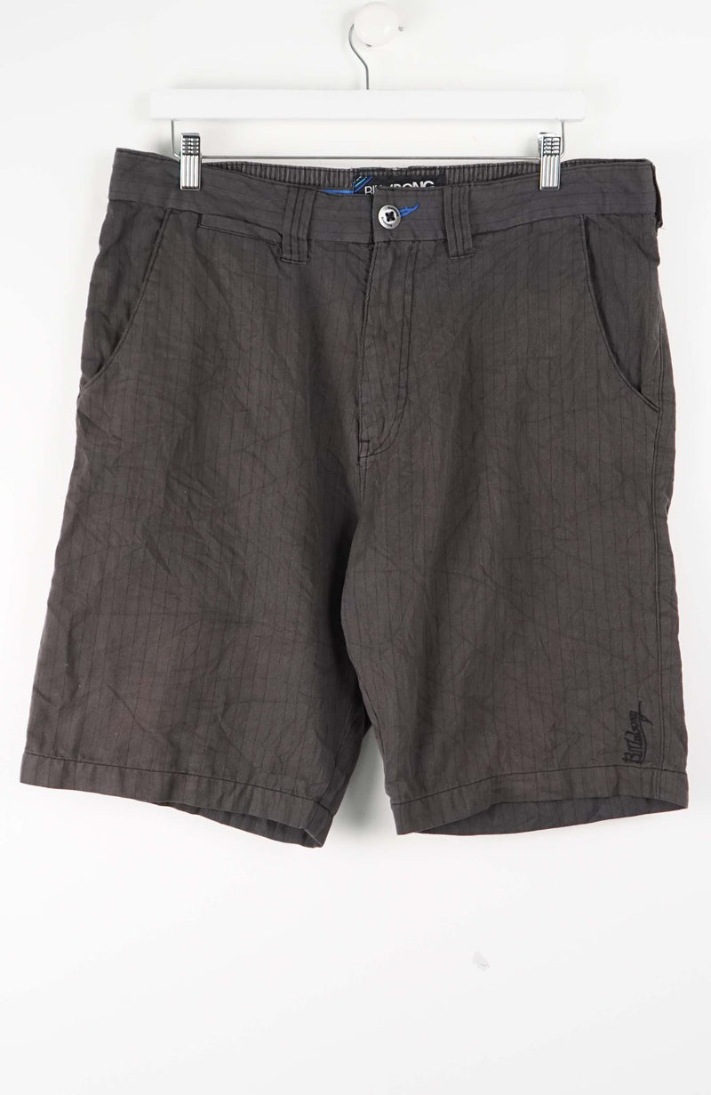 VINTAGE BILLABONG CARGO SHORTS W36