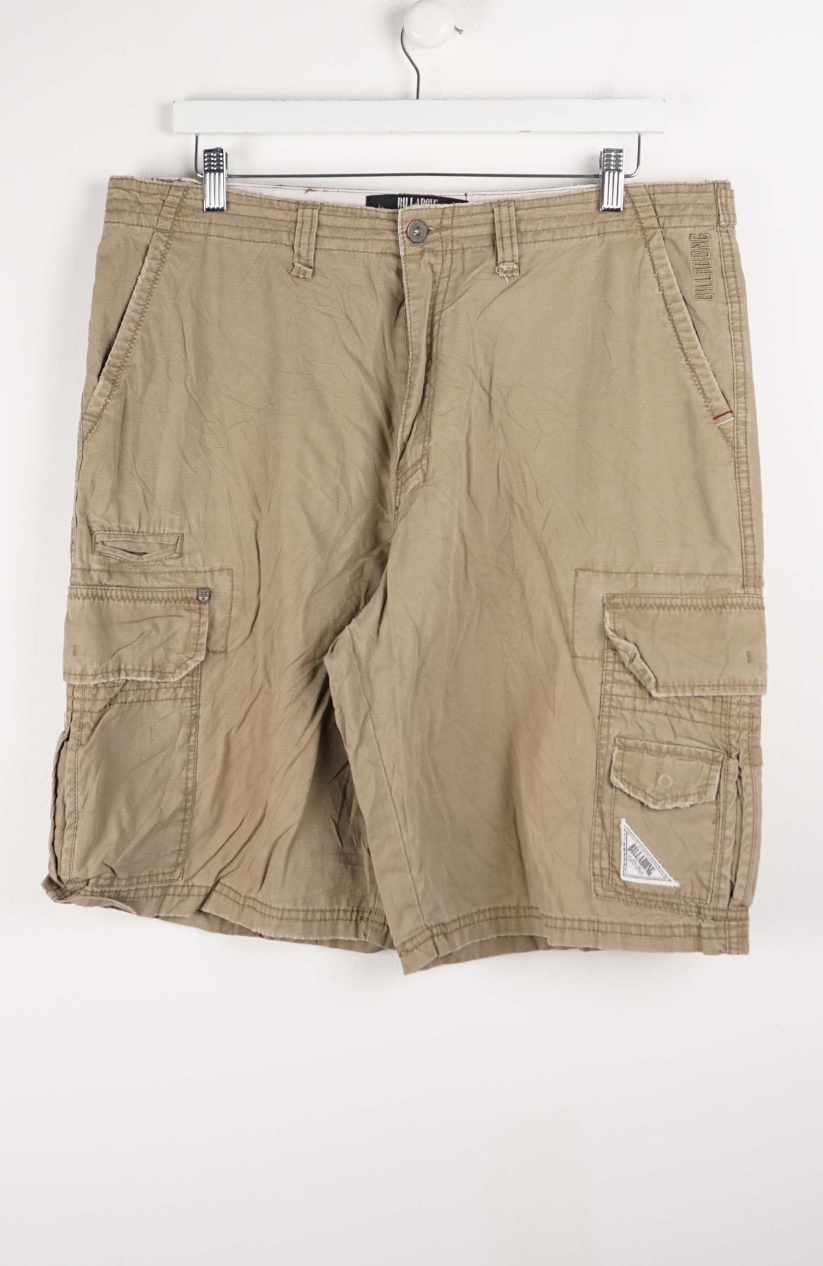 VINTAGE BILLABONG CARGO SHORTS W36