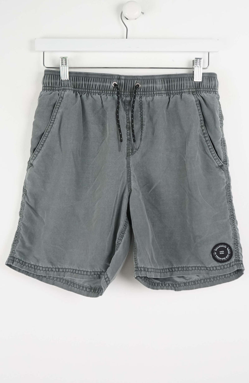 VINTAGE BILLABONG SHORTS W27