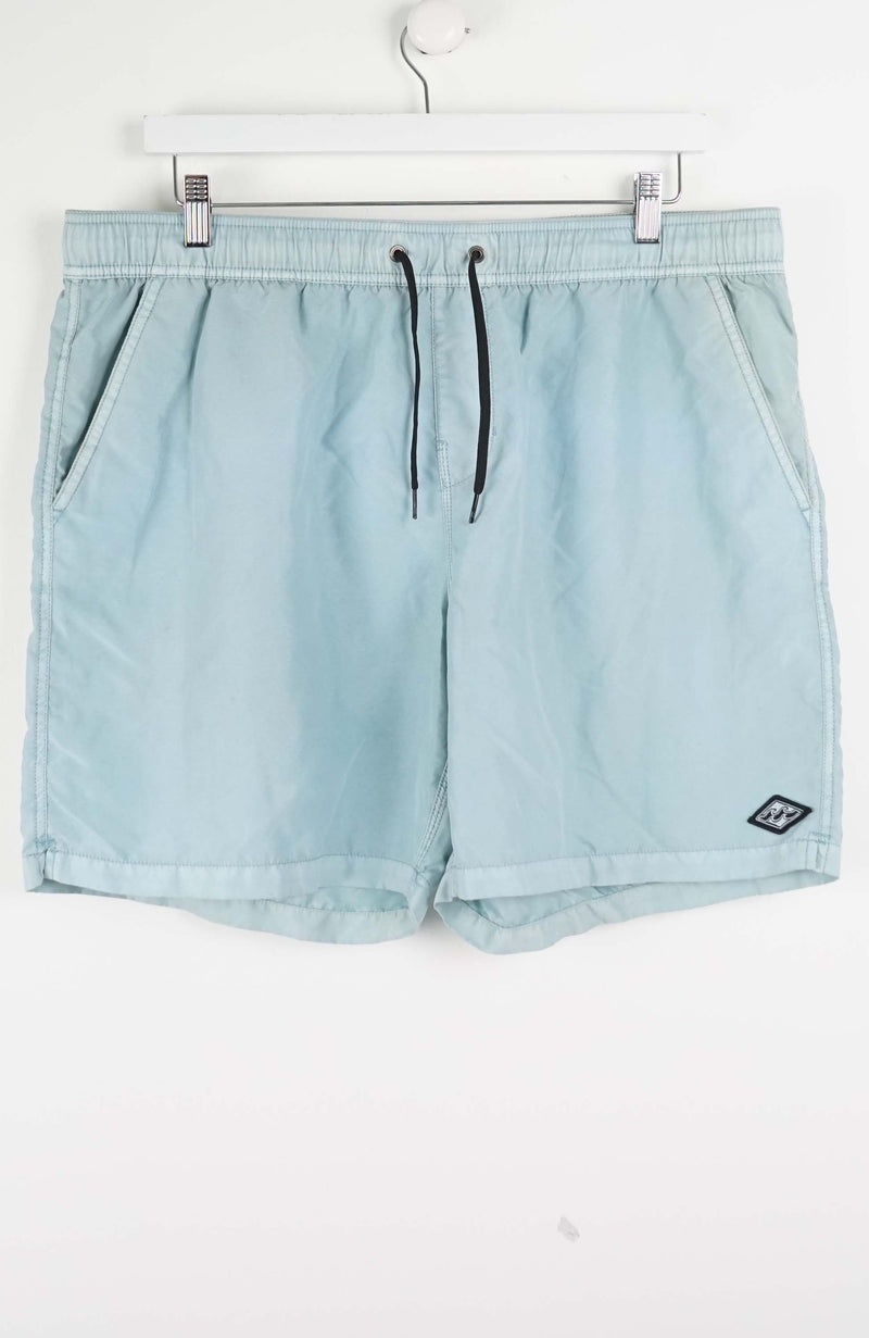VINTAGE BILLABONG SHORTS W38