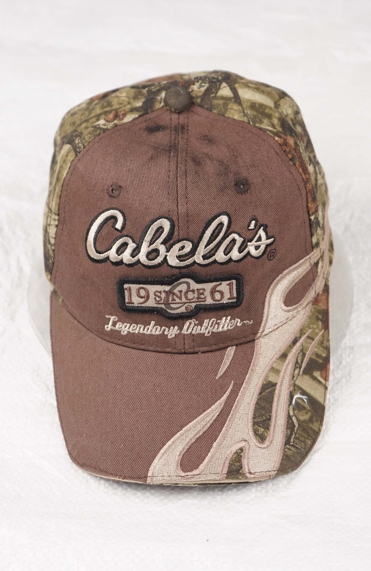 VINTAGE CABELA'S REAL TREE HAT