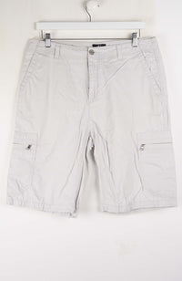 VINTAGE CALVIN KLEIN CARGO SHORTS W34