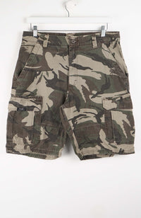 VINTAGE CAMO CARGO SHORTS W34